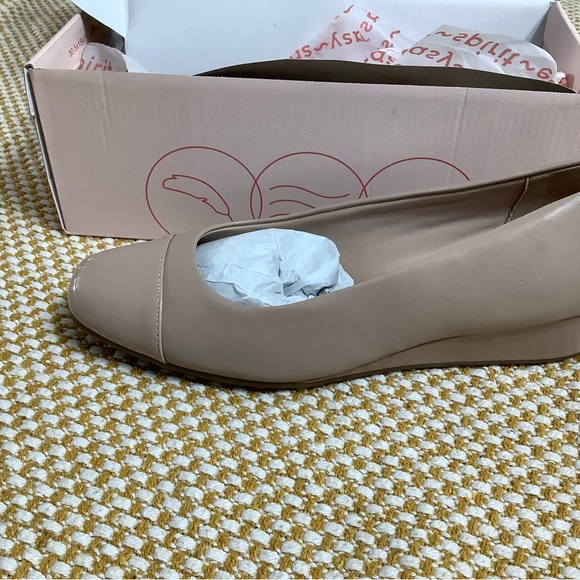 Easy Spirit Gracey wedge pump size 10 W. NWT - Picture 4 of 12